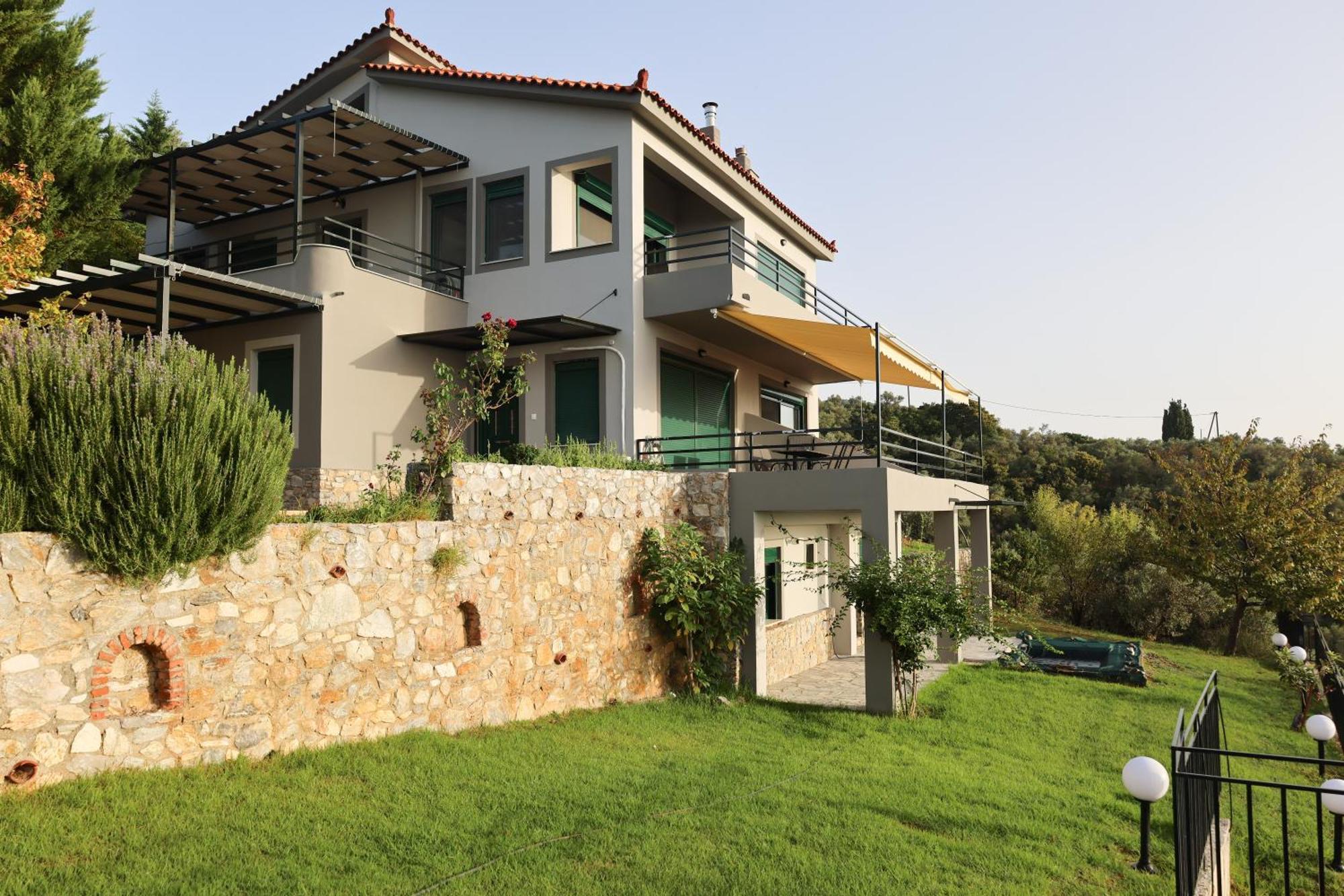 Zeus * Skiathos Town